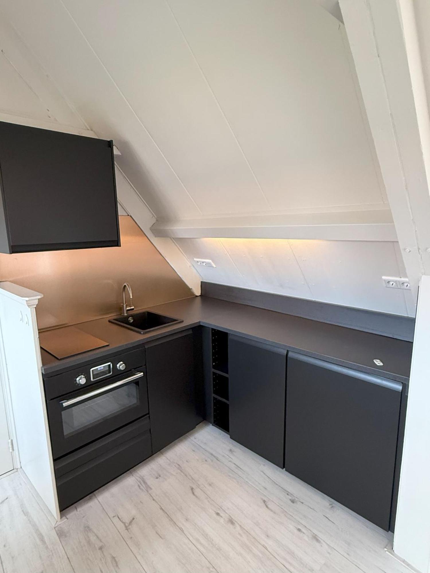 Huis Delfshaven Мидделбург Номер фото