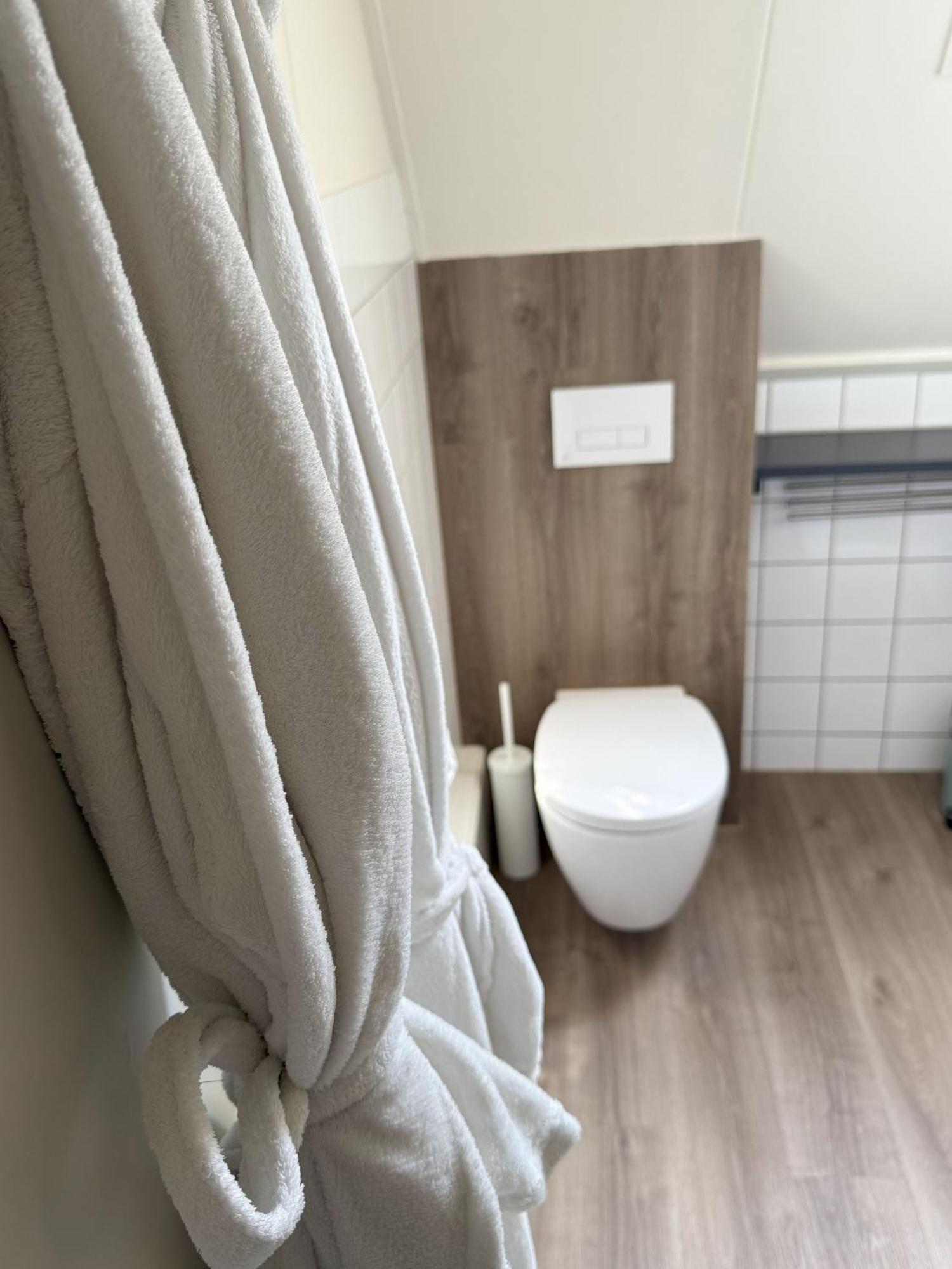 Huis Delfshaven Мидделбург Номер фото
