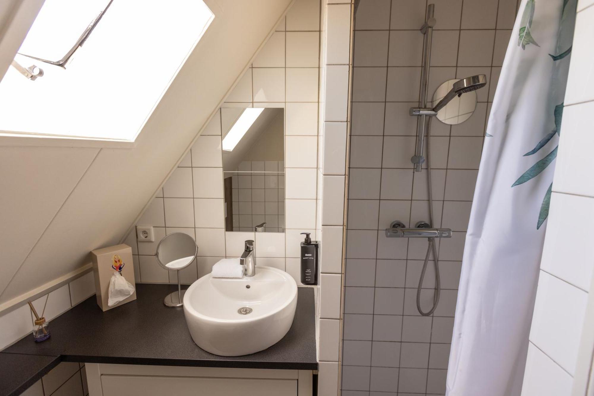 Huis Delfshaven Мидделбург Номер фото