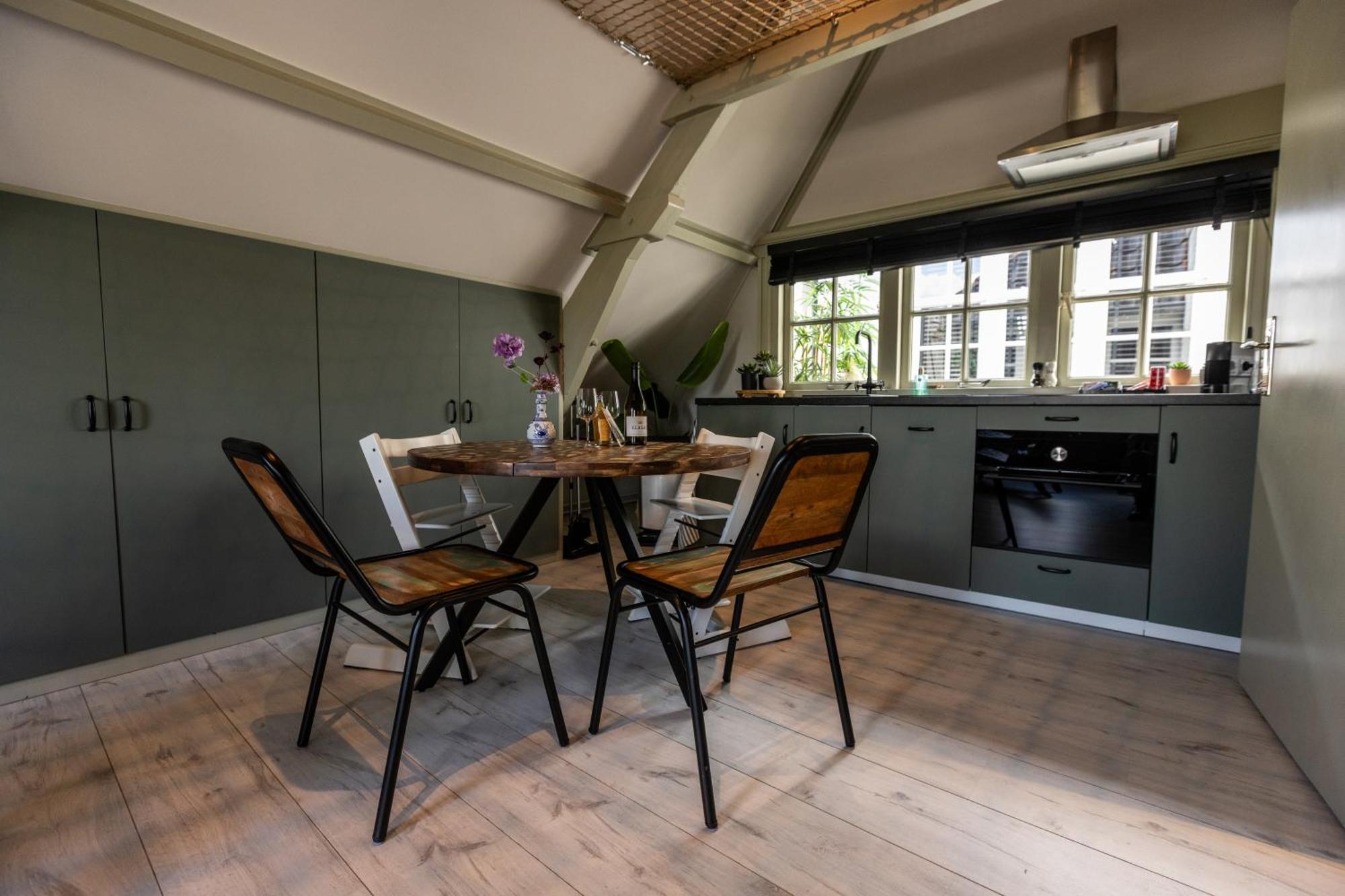Huis Delfshaven Мидделбург Номер фото